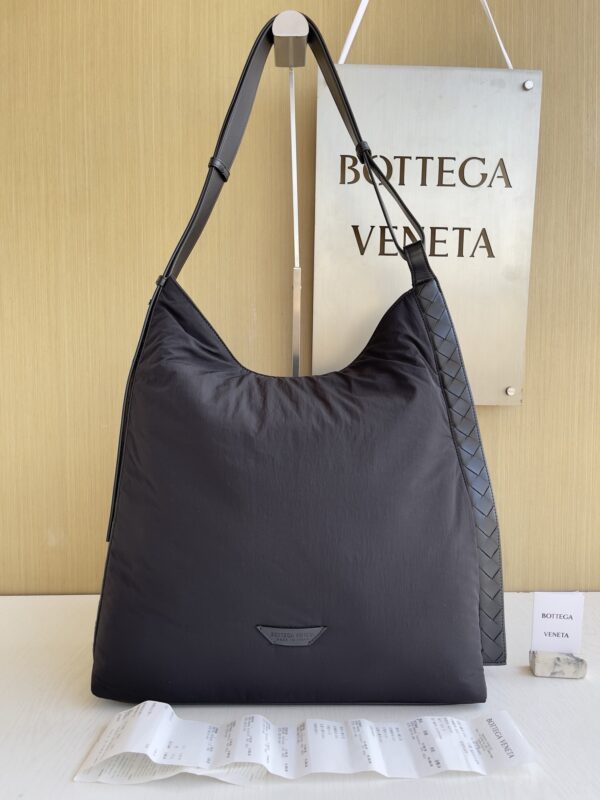 Bottega Veneta bag authentic quality 2025