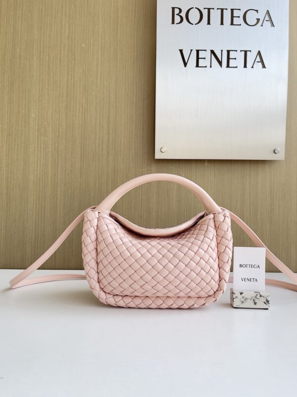 Bottega Veneta bag authentic quality 2025