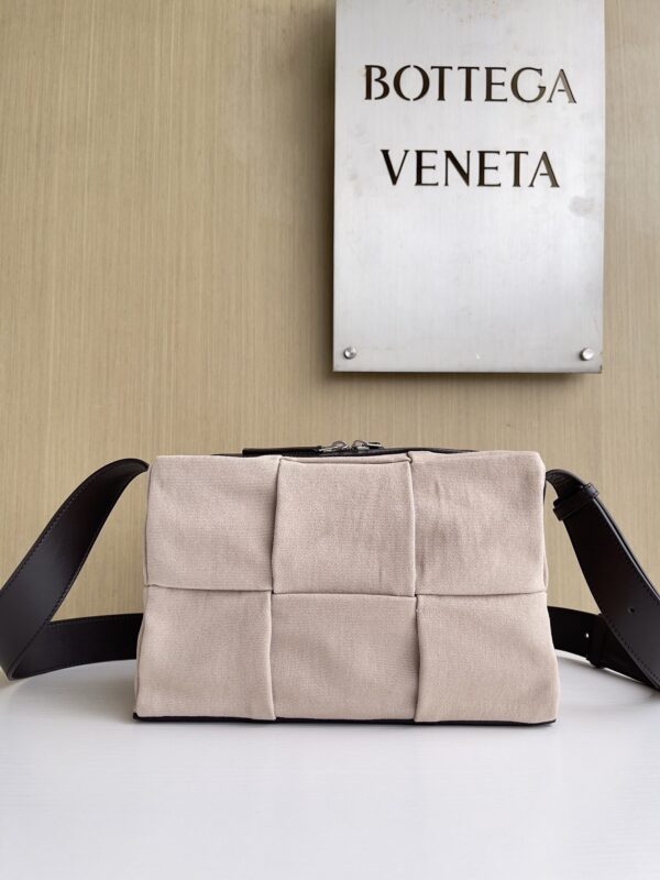 Bottega Veneta bag authentic quality 2025