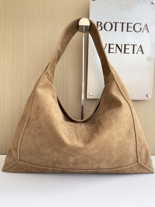 Bottega Veneta bag authentic quality 2025