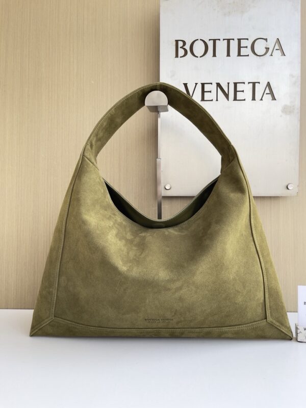 Bottega Veneta bag authentic quality 2025