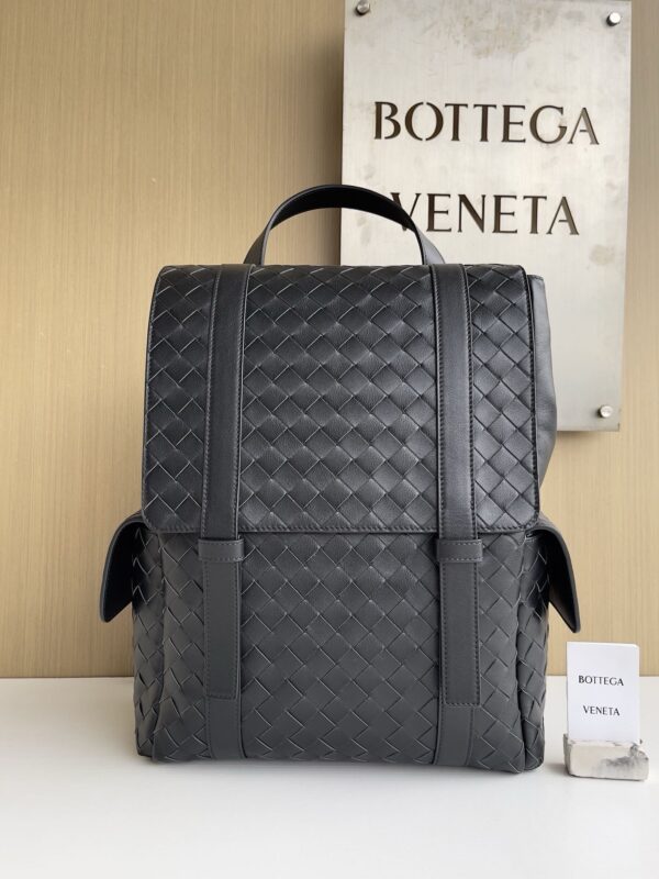 Bottega Veneta bag authentic quality 2025