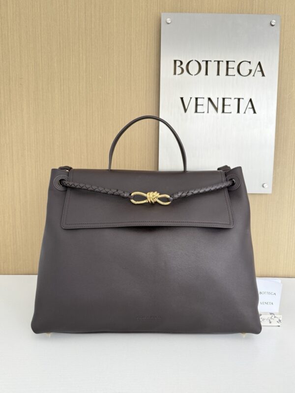 Bottega Veneta bag authentic quality 2025