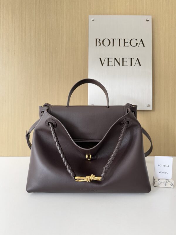 Bottega Veneta bag authentic quality 2025