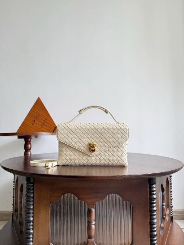 Bottega Veneta bag authentic quality 2025