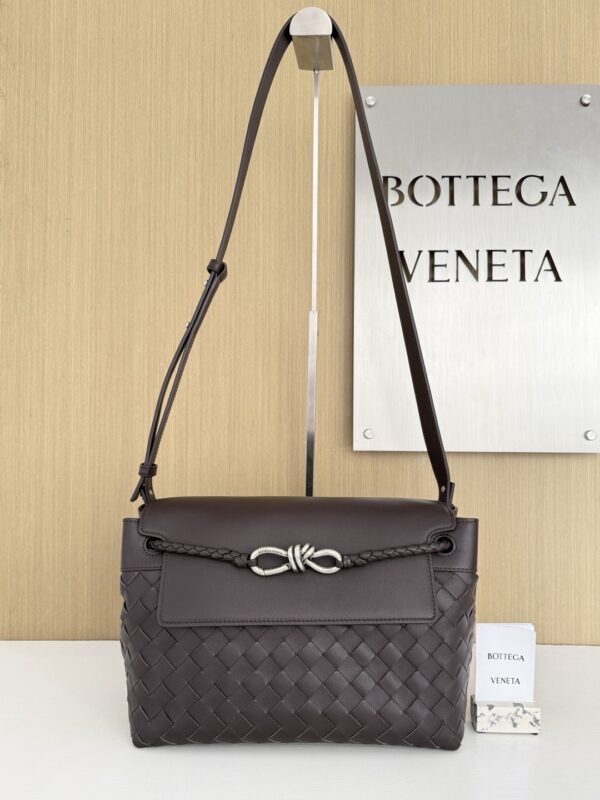 Bottega Veneta bag authentic quality 2025