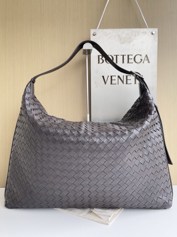 Bottega Veneta bag authentic quality 2025