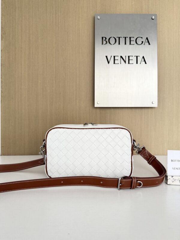 Bottega Veneta bag authentic quality 2025