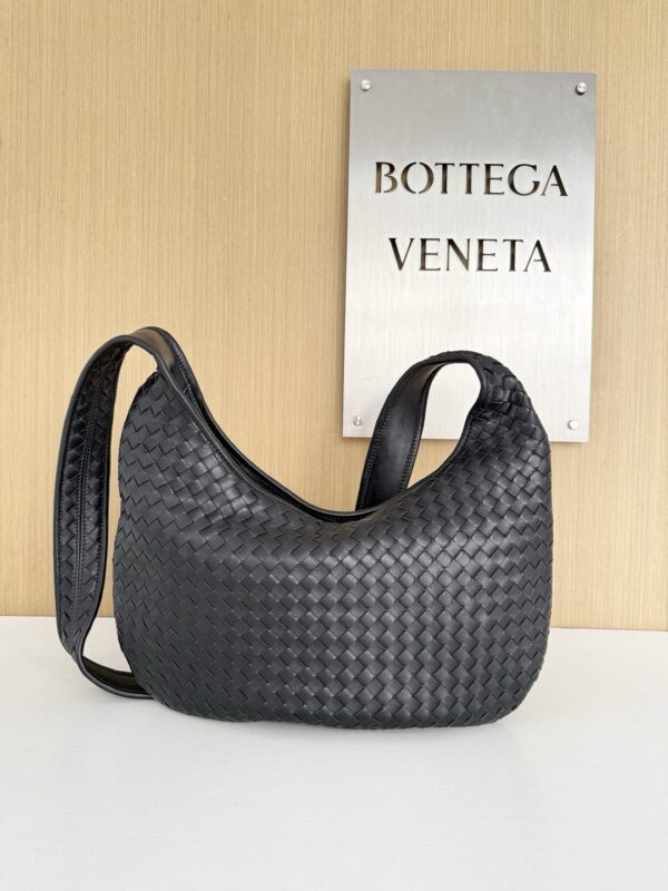 Bottega Veneta bag authentic quality 2025