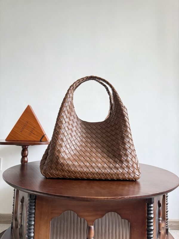 Bottega Veneta bag authentic quality 2025