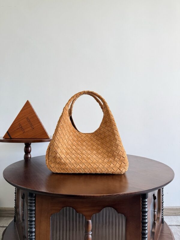 Bottega Veneta bag authentic quality 2025