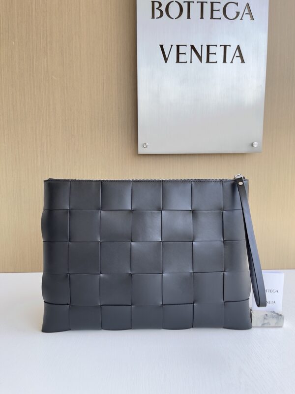 Bottega Veneta bag authentic quality 2025
