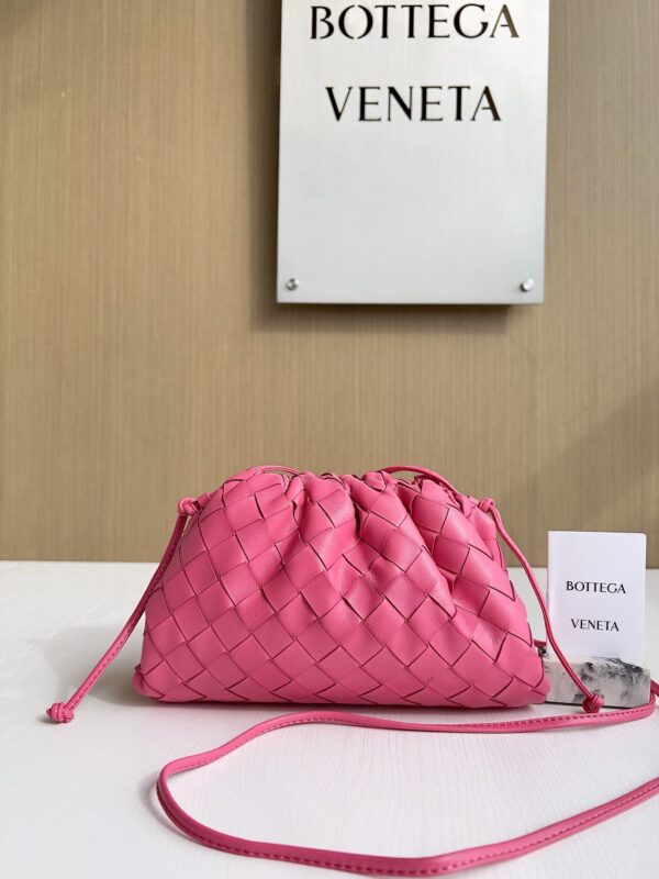Bottega Veneta bag authentic quality 2025