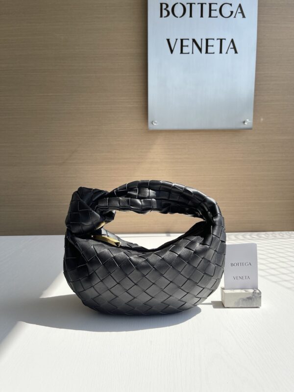 Bottega Veneta bag authentic quality 2025