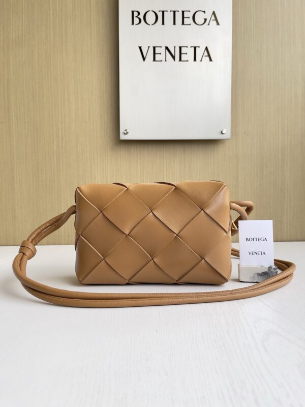 Bottega Veneta bag authentic quality 2025
