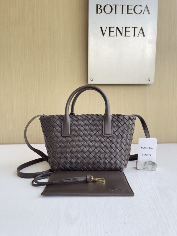 Bottega Veneta bag authentic quality 2025
