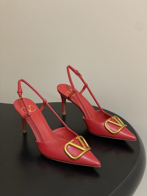 Valentino authentic quality shoes 2025