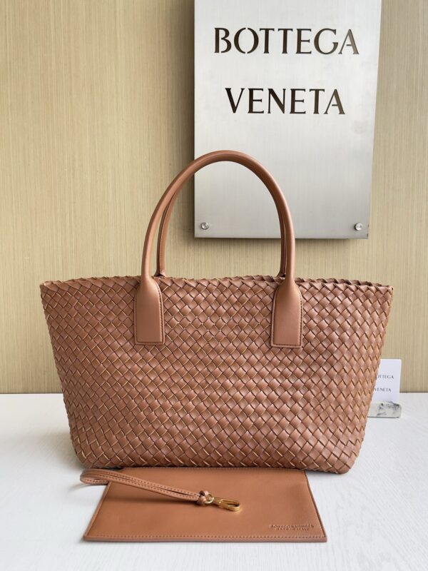 Bottega Veneta bag authentic quality 2025