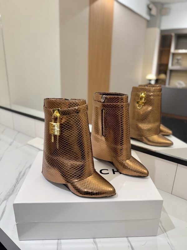 Givenchy shark lock boots authentic quality 2025