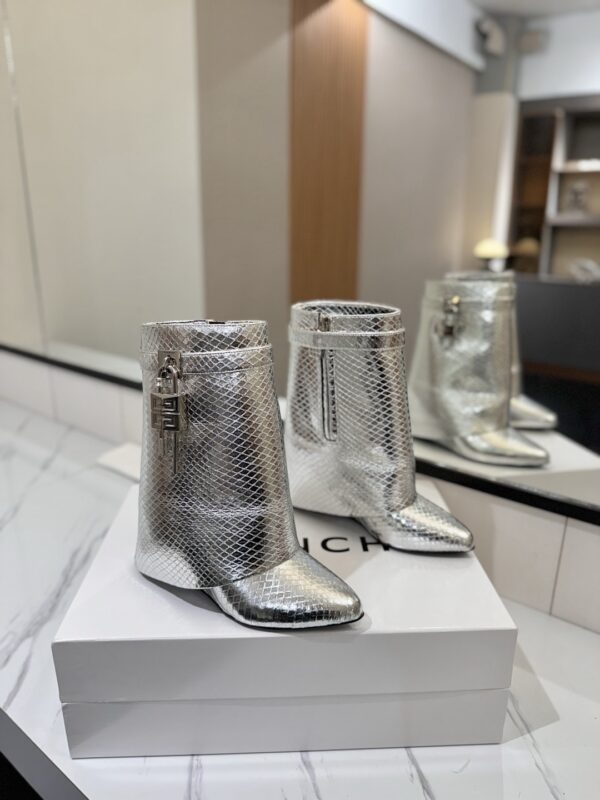 Givenchy shark lock boots authentic quality 2025
