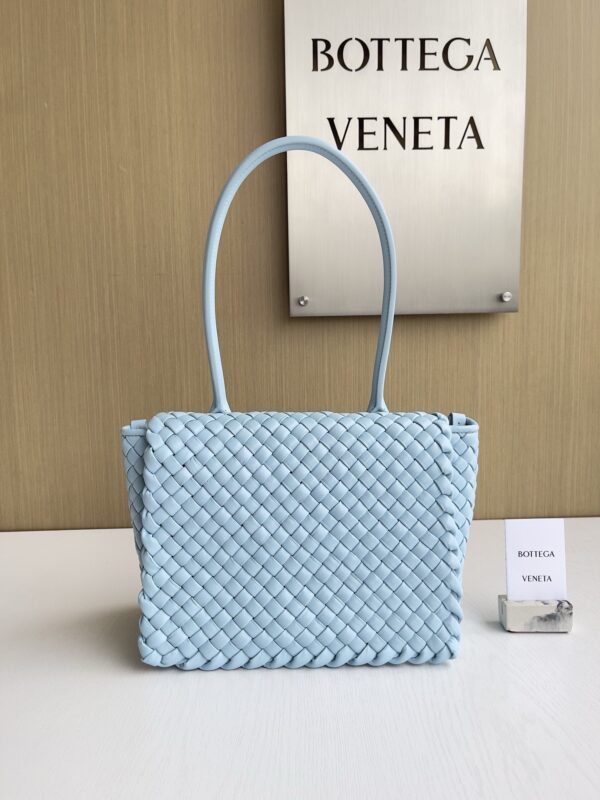Bottega Veneta bag authentic quality 2025