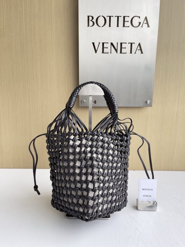 Bottega Veneta bag authentic quality 2025