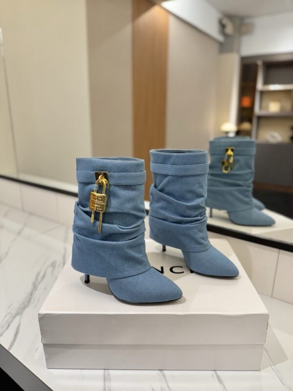 Givenchy shark lock boots authentic quality 2025