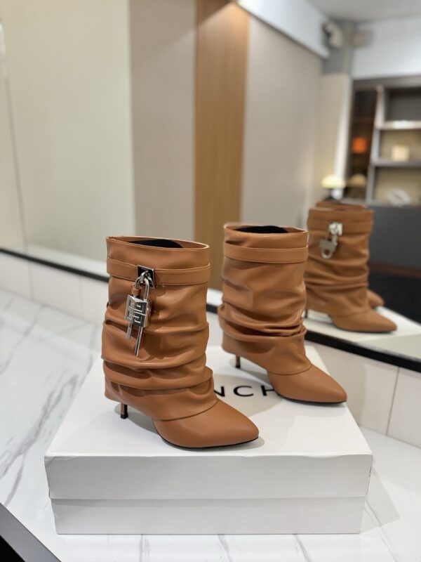 Givenchy shark lock boots authentic quality 2025