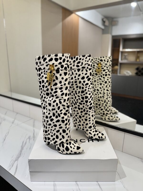 Givenchy shark lock boots authentic quality 2025