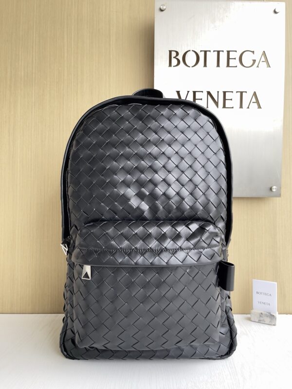 Bottega Veneta bag authentic quality 2025