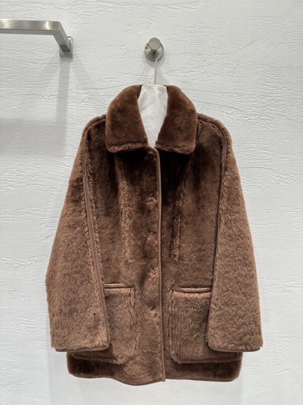 Maxmara fur coat cashmere authentic quality 2025