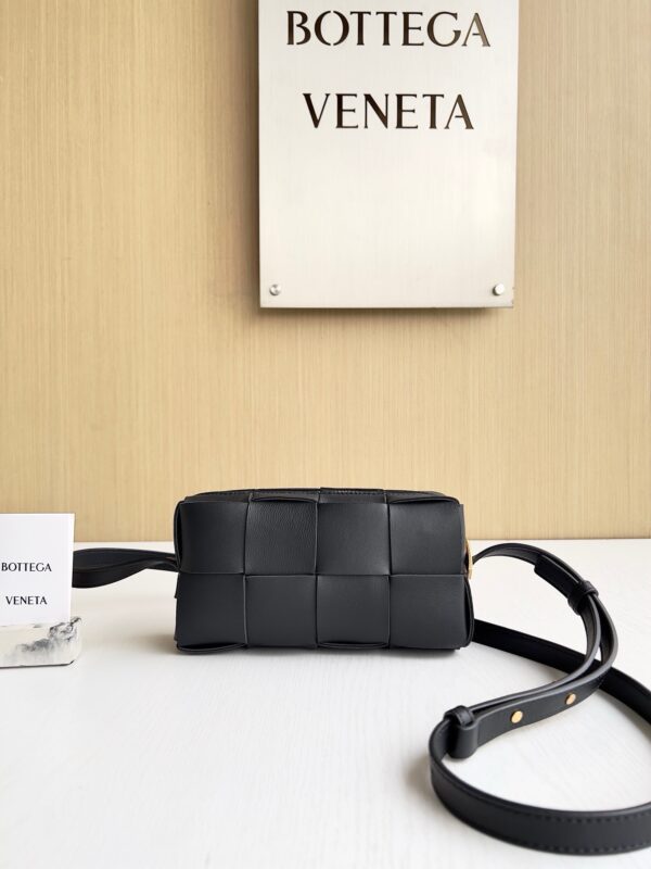 Bottega Veneta bag authentic quality 2025