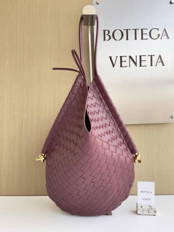 Bottega Veneta bag authentic quality 2025