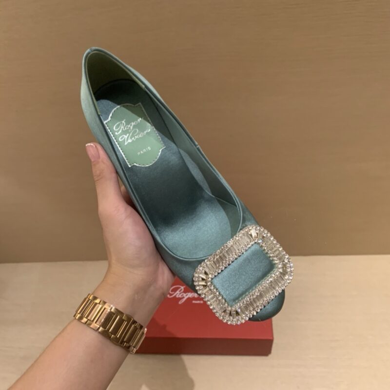 Roger Vivier authentic quality shoes 2025