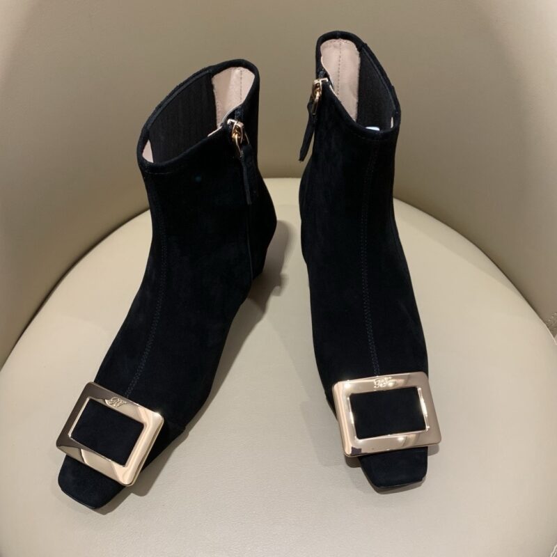 Roger Vivier authentic quality boots 2025