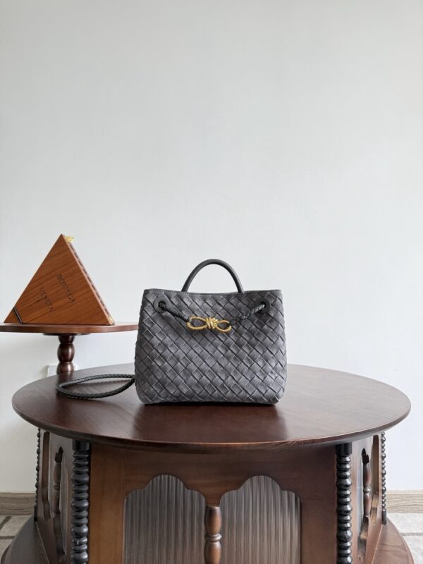 Bottega Veneta bag authentic quality 2025