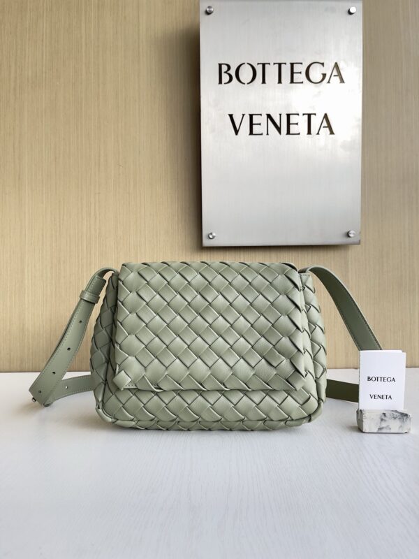 Bottega Veneta bag authentic quality 2025