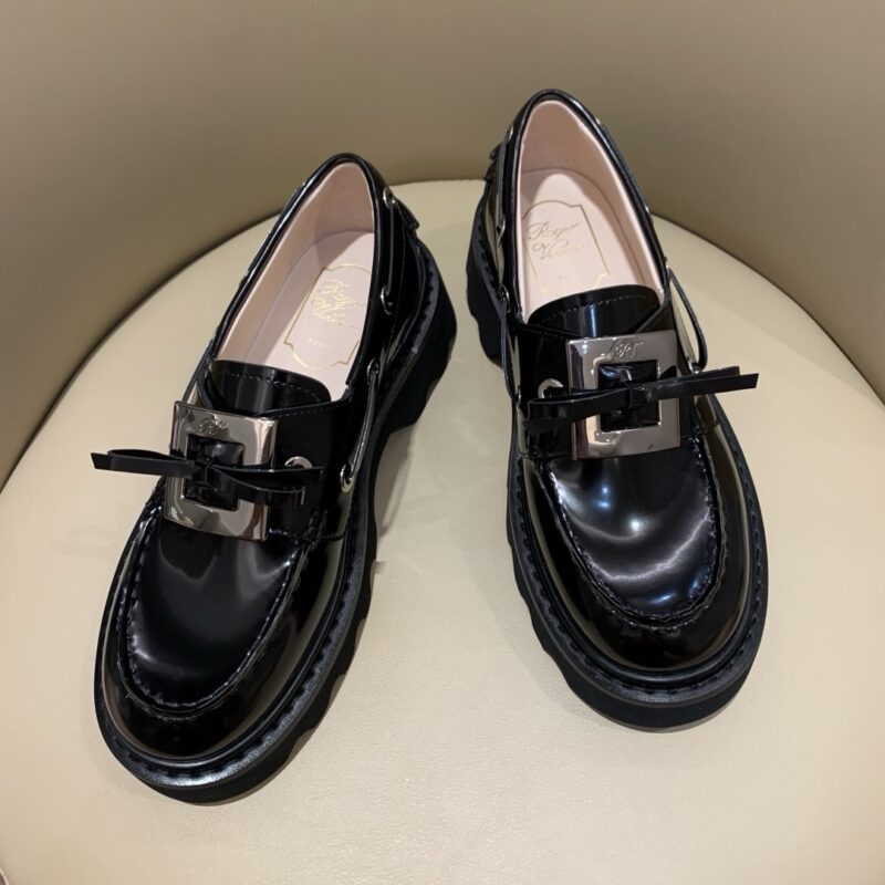 Roger Vivier authentic quality shoes 2025