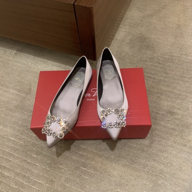 Roger Vivier authentic quality shoes 2025