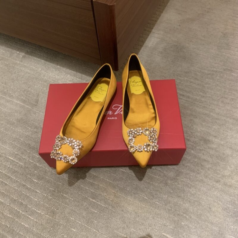 Roger Vivier authentic quality shoes 2025