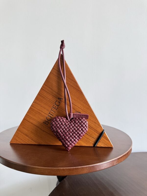 Bottega Veneta bag authentic quality 2025