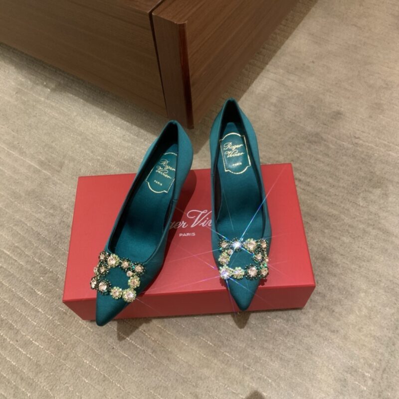 Roger Vivier authentic quality shoes 2025