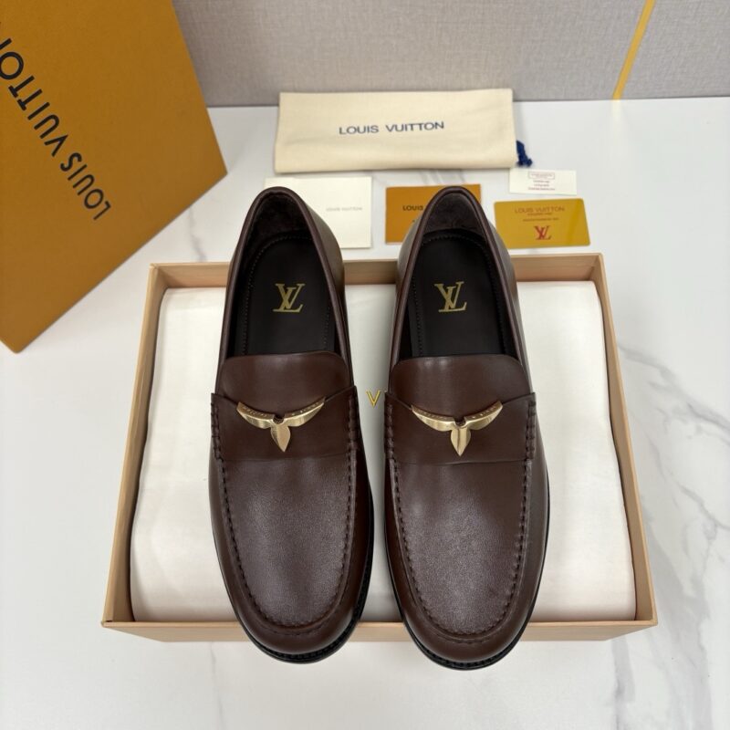 Louis Vuitton men shoes