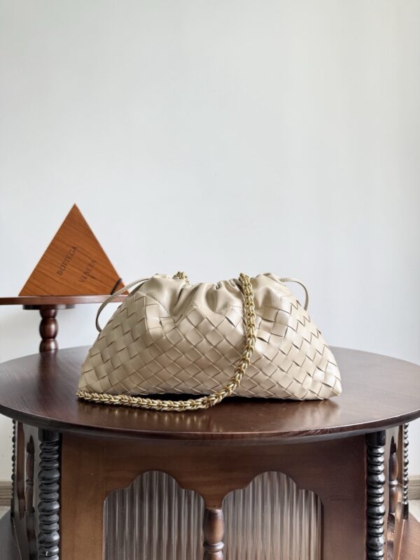 Bottega Veneta bag authentic quality 2025