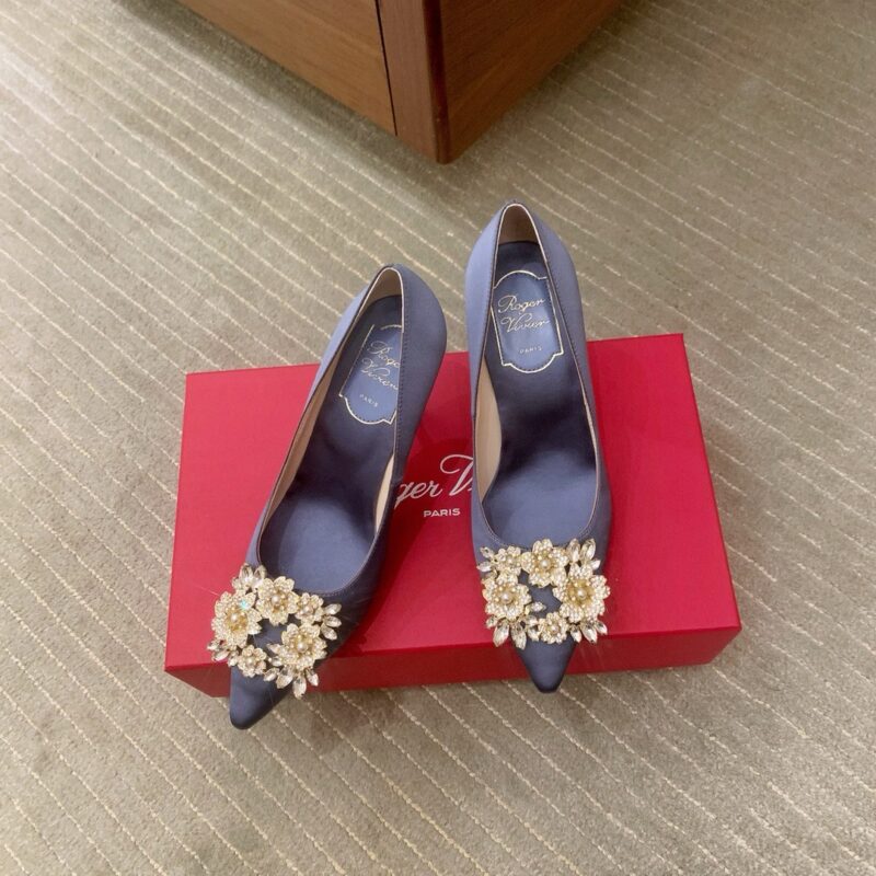 Roger Vivier authentic quality shoes 2025