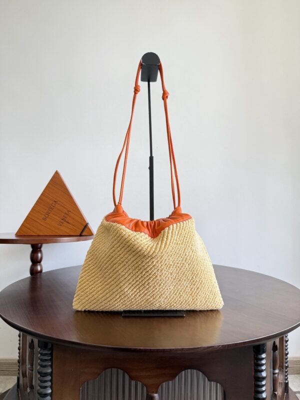 Bottega Veneta bag authentic quality 2025