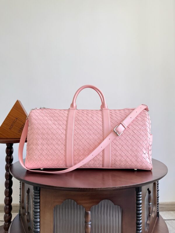 Bottega Veneta bag authentic quality 2025