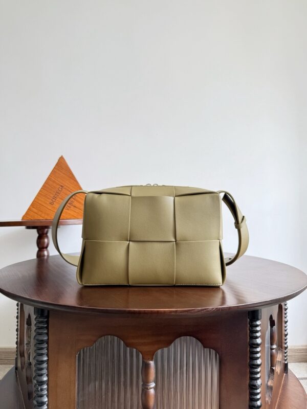 Bottega Veneta bag authentic quality 2025