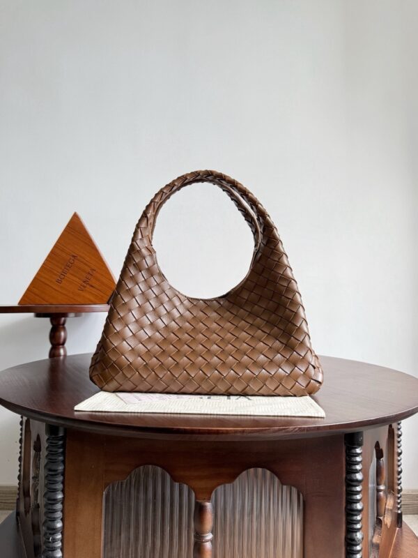 Bottega Veneta bag authentic quality 2025