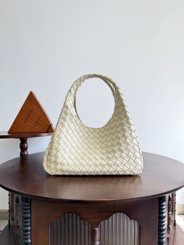 Bottega Veneta bag authentic quality 2025